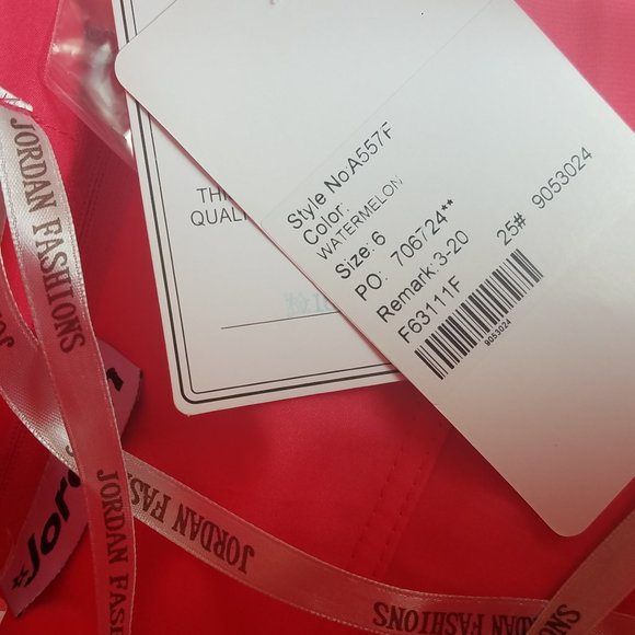 Gown Sz 6 NWTs Strapless Full Length Watermelon - Picture 4 of 4